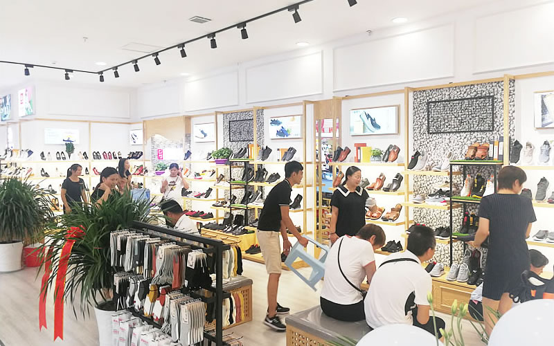 超市外租区店铺展示