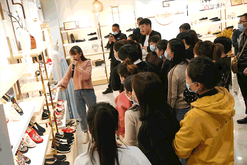 华北分公司引爆订货现场