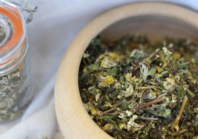 活血化瘀用什么泡脚-什么药泡脚能舒筋活血？